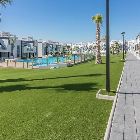 Calle Bullas Topfloor Lejlighed Торевиеха Екстериор снимка