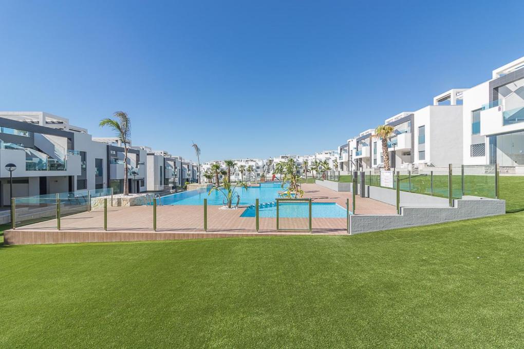 Calle Bullas Topfloor Lejlighed Торевиеха Екстериор снимка