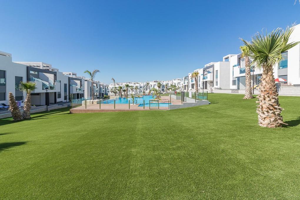 Calle Bullas Topfloor Lejlighed Торевиеха Екстериор снимка
