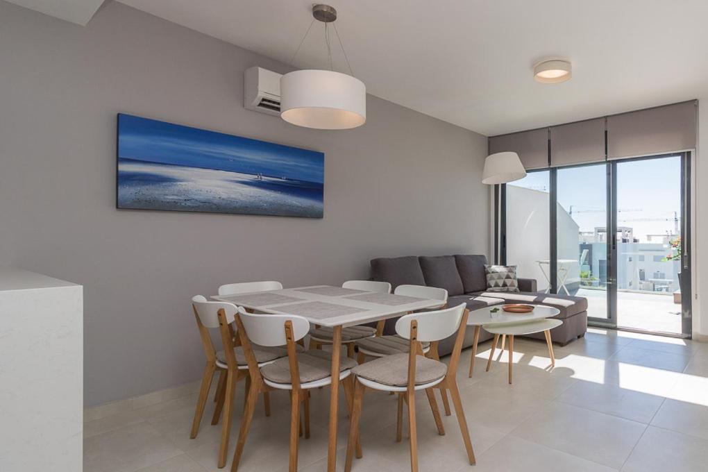 Calle Bullas Topfloor Lejlighed Торевиеха Екстериор снимка