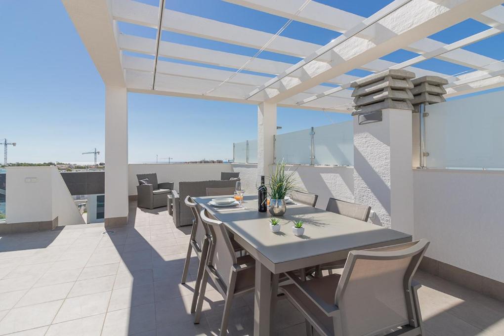 Calle Bullas Topfloor Lejlighed Торевиеха Екстериор снимка